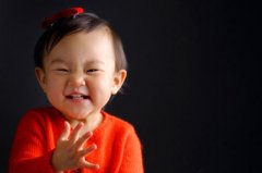 不拼亲妈拼干妈 星二代的超大牌干妈