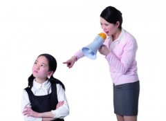 你自己不思进取，却埋怨孩子没成龙成凤，像话吗？