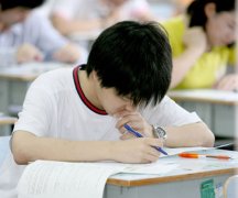 英语时讯：考研被曝泄题 教育部已介入调查