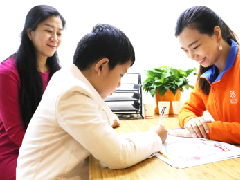 【少儿英语】坚持口语与听力同步进行！