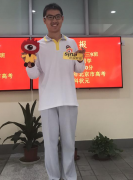 【行业资讯】北京文科状元：清华北大应该都要抢我 最想脱单